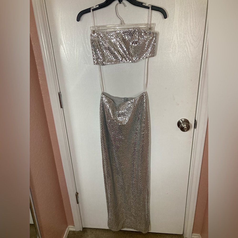La glow vintage dress